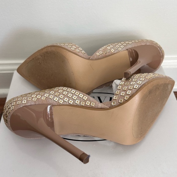 Steve Madden Women’s Varcityr Gold Multi D'Orsay Pumps- Size 8M - Picture 8 of 11